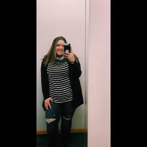 Meet your Posher, Maddie